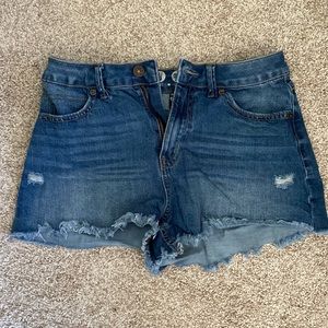 Rewash distressed jean shorts